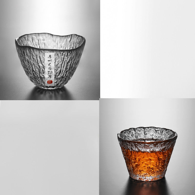 A Stylish And Simple Gold Painted Glass Teacup For Domestic Use
