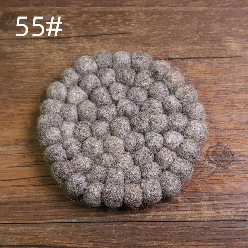 Anti-scald Tea Cup Temperament Pure Color Elegant Wool Ball Coaster