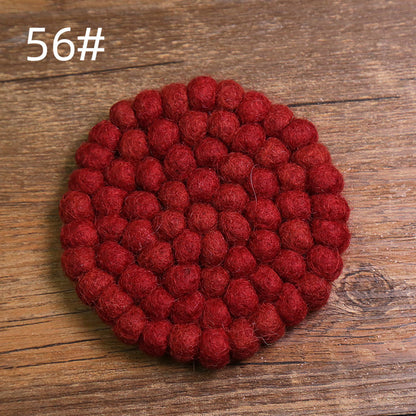 Anti-scald Tea Cup Temperament Pure Color Elegant Wool Ball Coaster