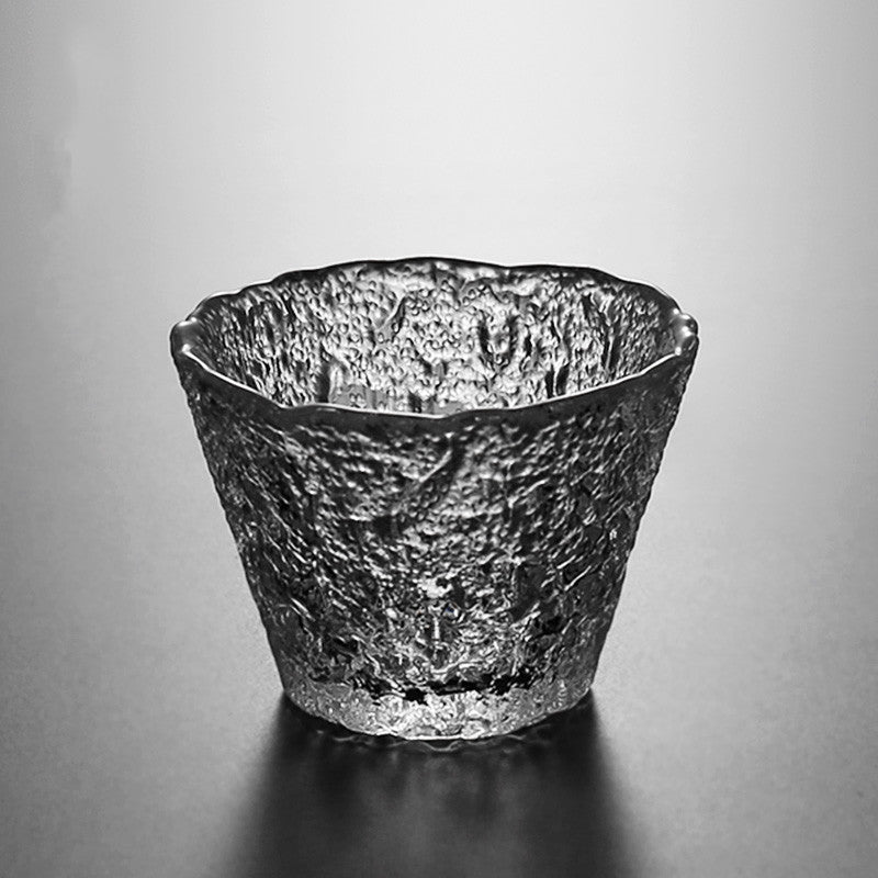 A Stylish And Simple Gold Painted Glass Teacup For Domestic Use